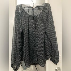 Old Navy Women's Black Long Sleeve Transparent Blouse ~ Size M.